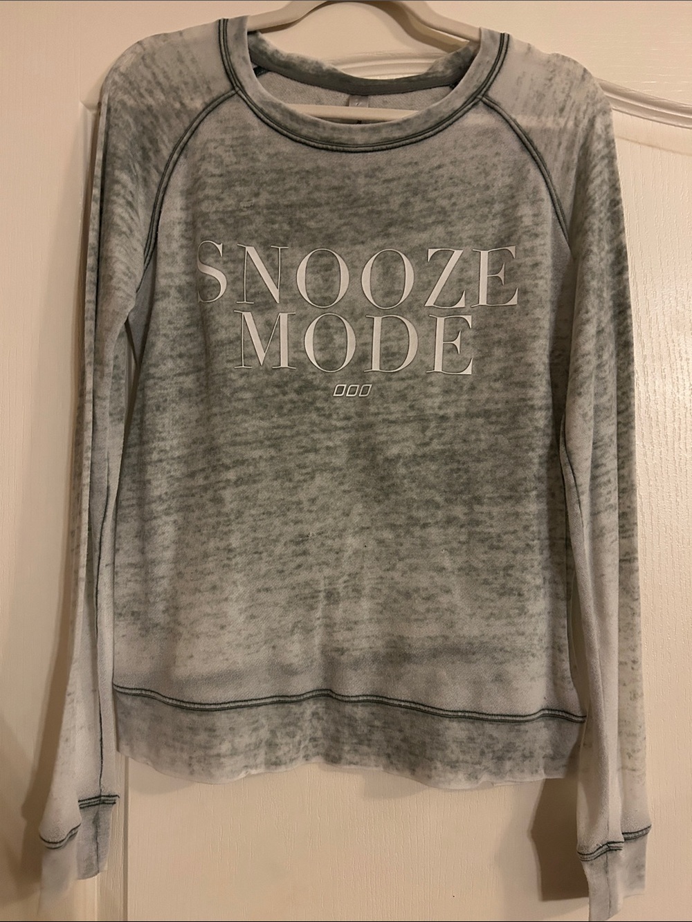 Lorna Jane Green 'Snooze Mode' Crew long sleeve